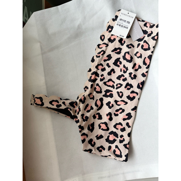 NWT Nordstrom Chelsea One Shoulder Leopard Bikini Top size Large - Picture 3 of 8